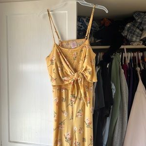 ‼️3 for 13‼️Flower romper juniors